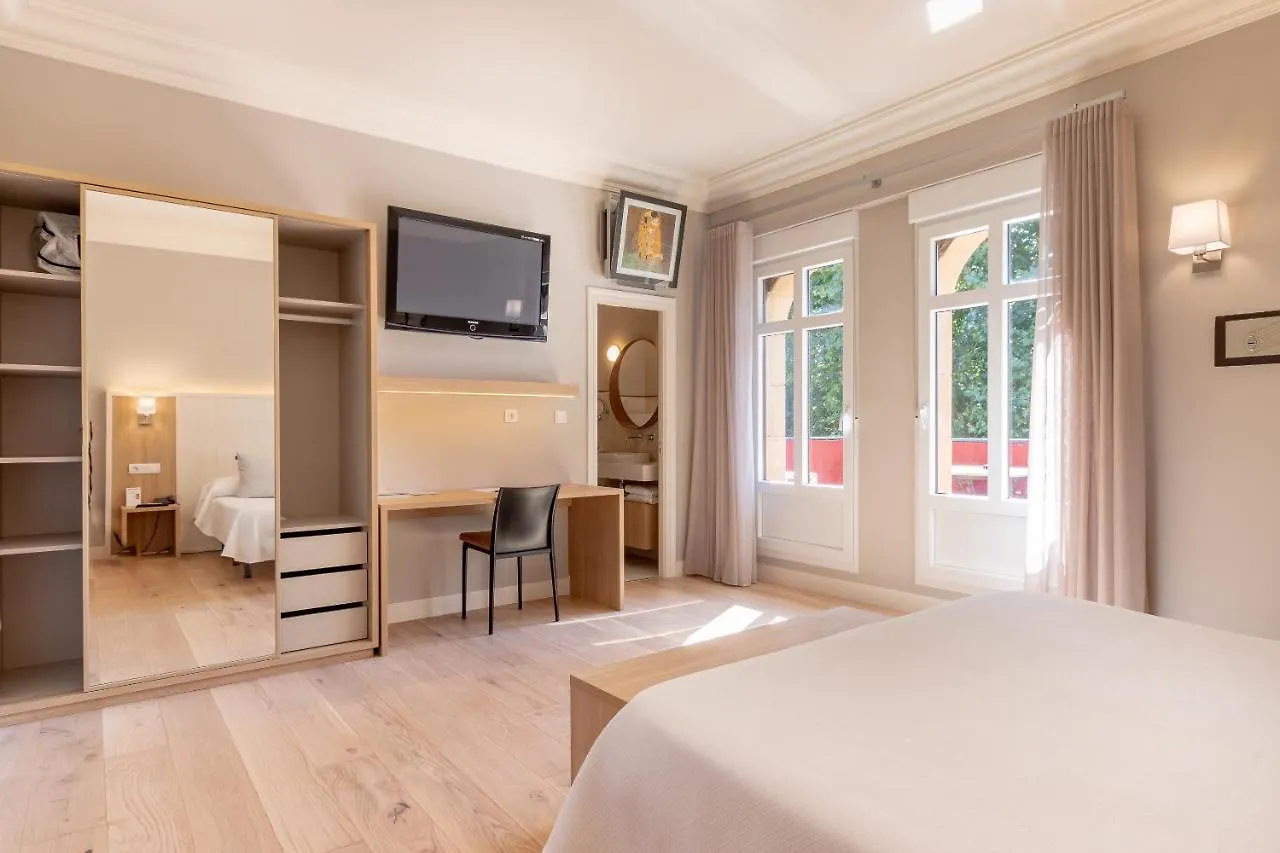 Hotel Artaza Guecho 2*,