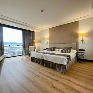 Bahía Hotel